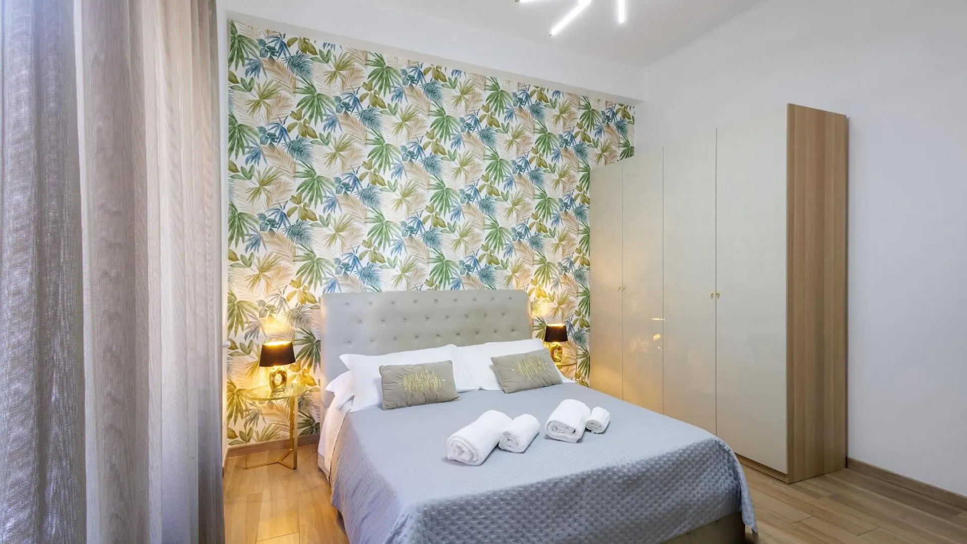 Genoa Lux Apartments With Parking