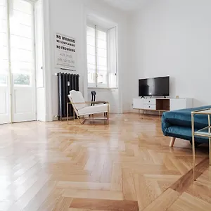 https://leopardi21.italymilanhotels.net
