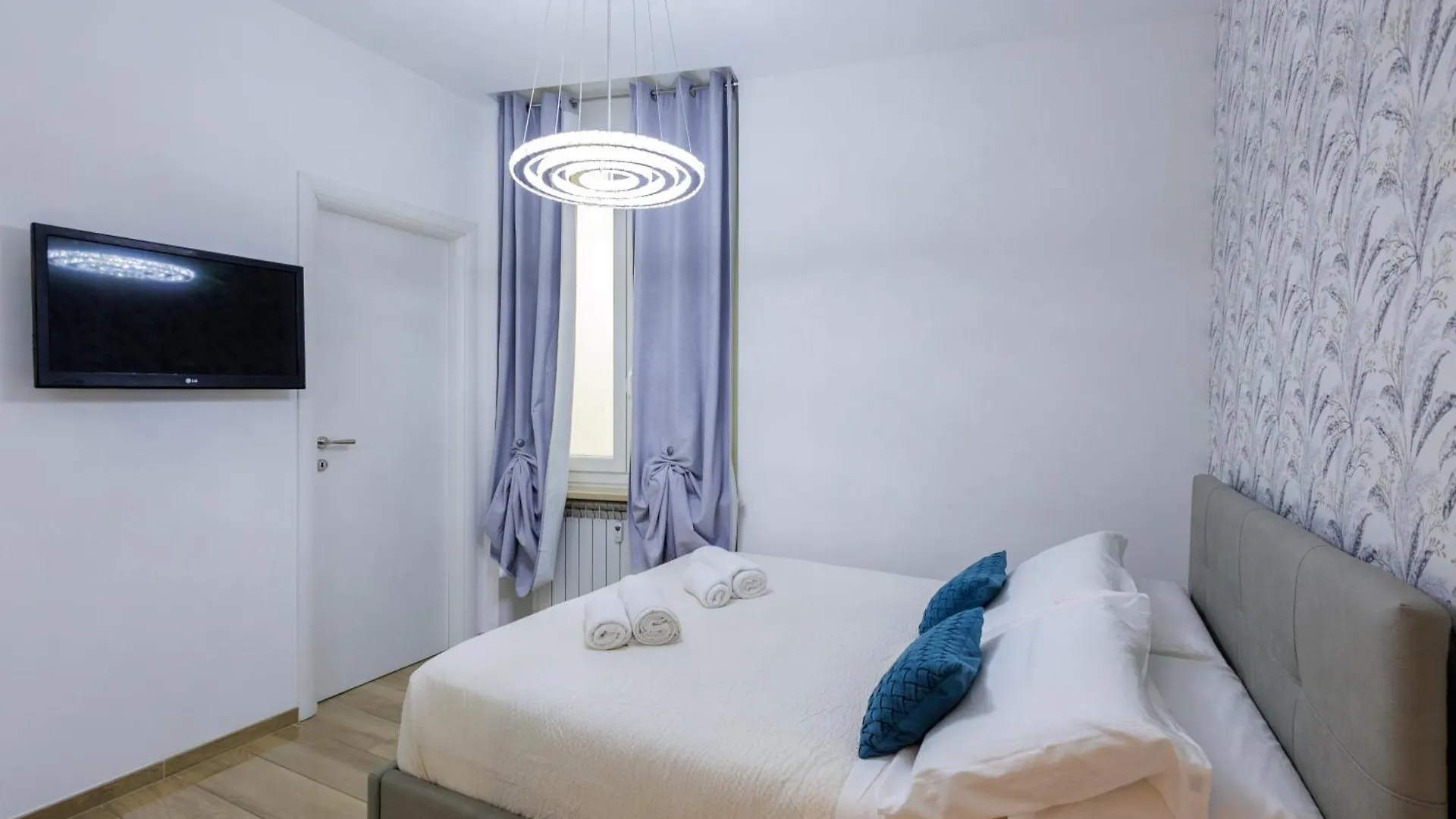 Genoa Lux Apartments With Parking