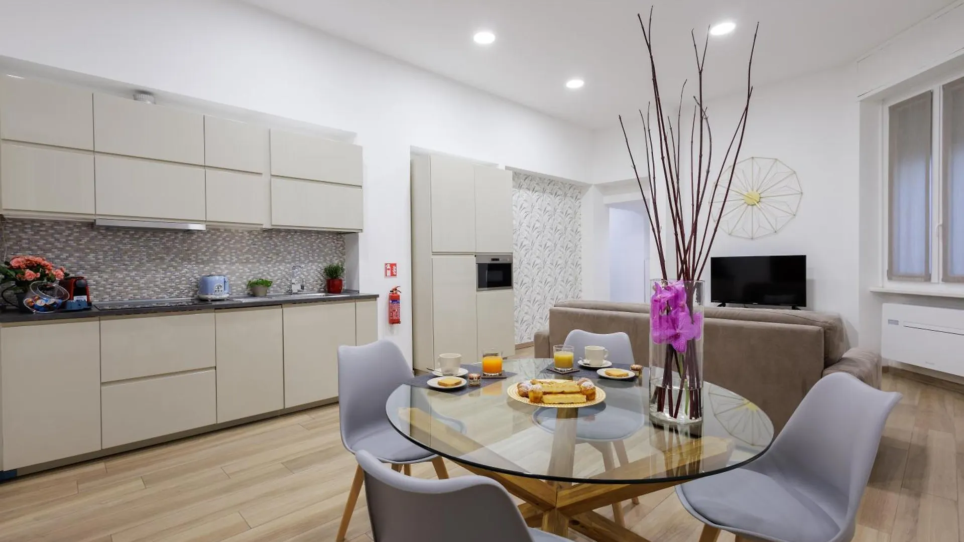 Genoa Lux Apartments With Parking
