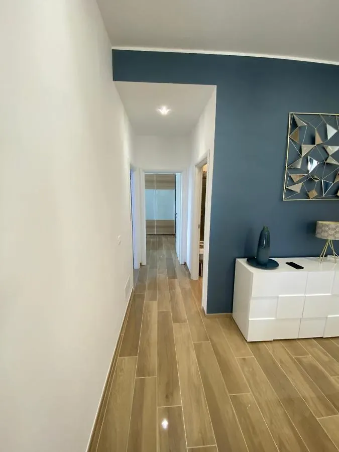 Genoa Lux Apartments With Parking